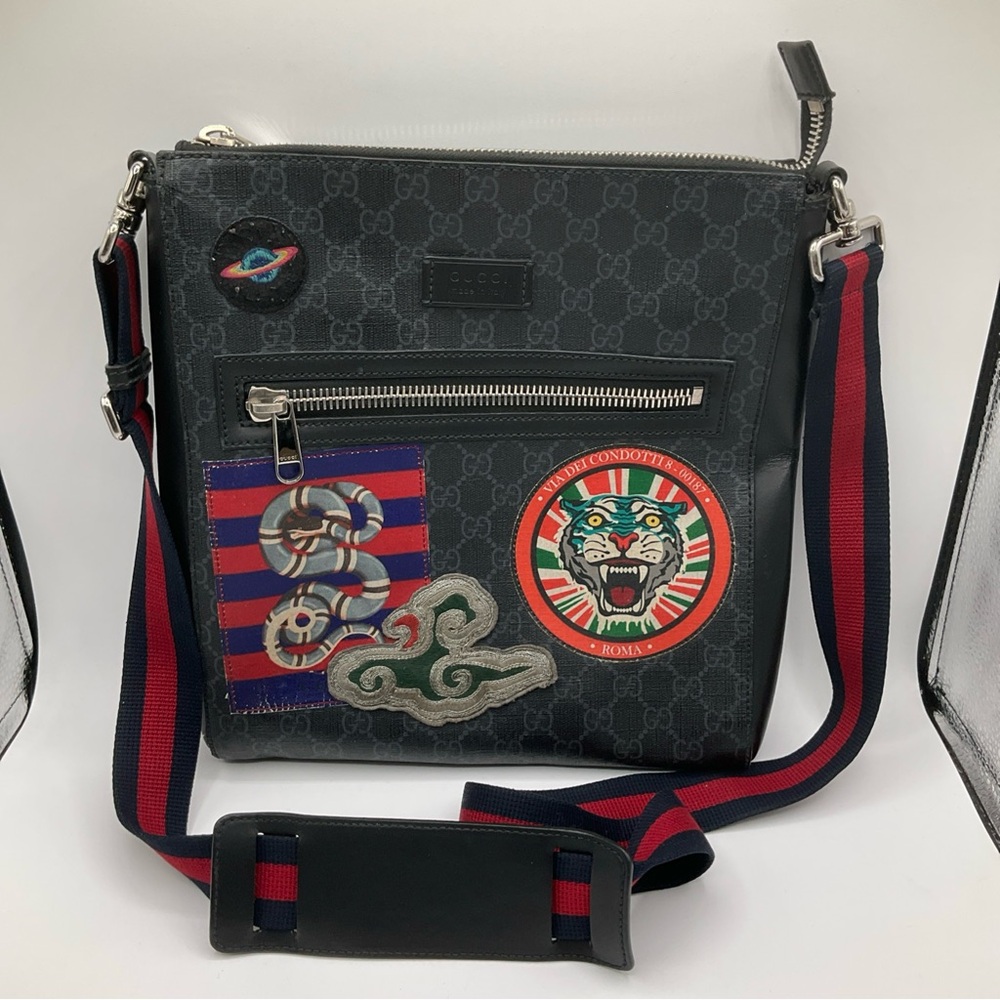 Gucci GG Night Supreme Courrier Flat Messenger Bag - Picture 2 of 15